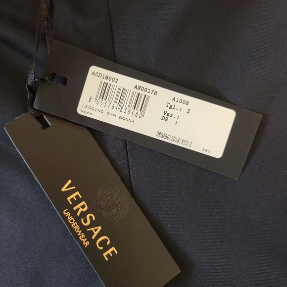 Authentic New Versace leggings - Picture 8 of 8